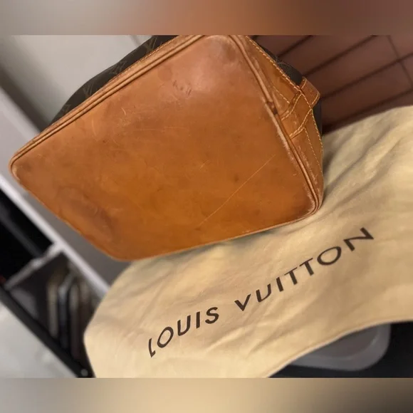 Louis Vuitton Brown Monogram Bucket Bag - Picture 2 of 2